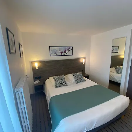 Du Louvre 3* شيربوغ أون كوتننتين