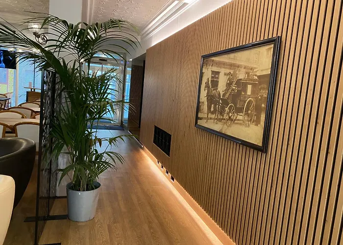 Hotel Du Louvre Cherbourg-en-Cotentin