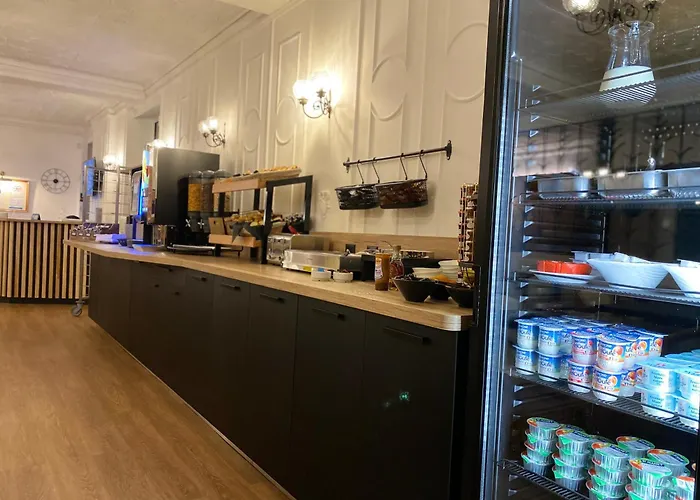 Du Louvre 3* Cherbourg-en-Cotentin