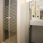 酒店 卢浮宫酒店 3*
