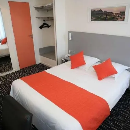 Hotel Du Louvre 3*