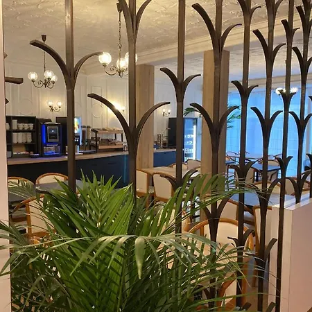 Du Louvre Hotel