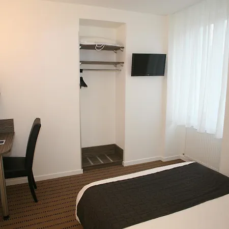 Du Louvre 3* Cherbourg-en-Cotentin