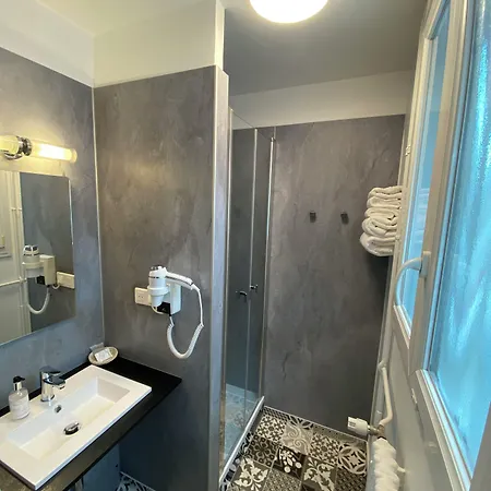 Du Louvre Hotel 3*