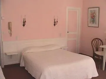 Du Louvre Hotel 3*