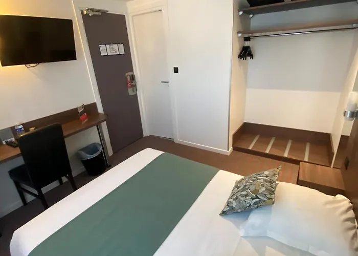 Hotel Du Louvre Cherbourg-en-Cotentin