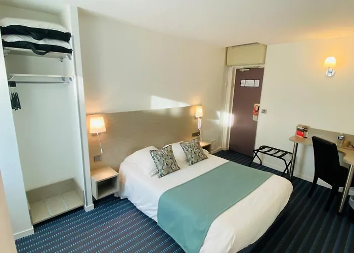 Du Louvre 3* Cherbourg-en-Cotentin