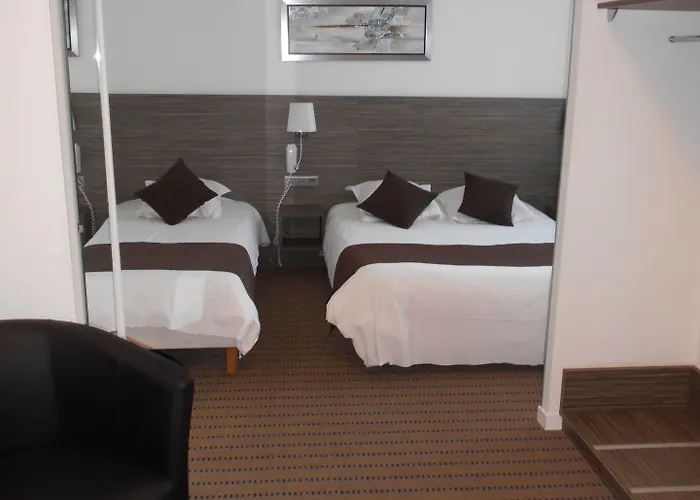 Du Louvre 3* Cherbourg-en-Cotentin